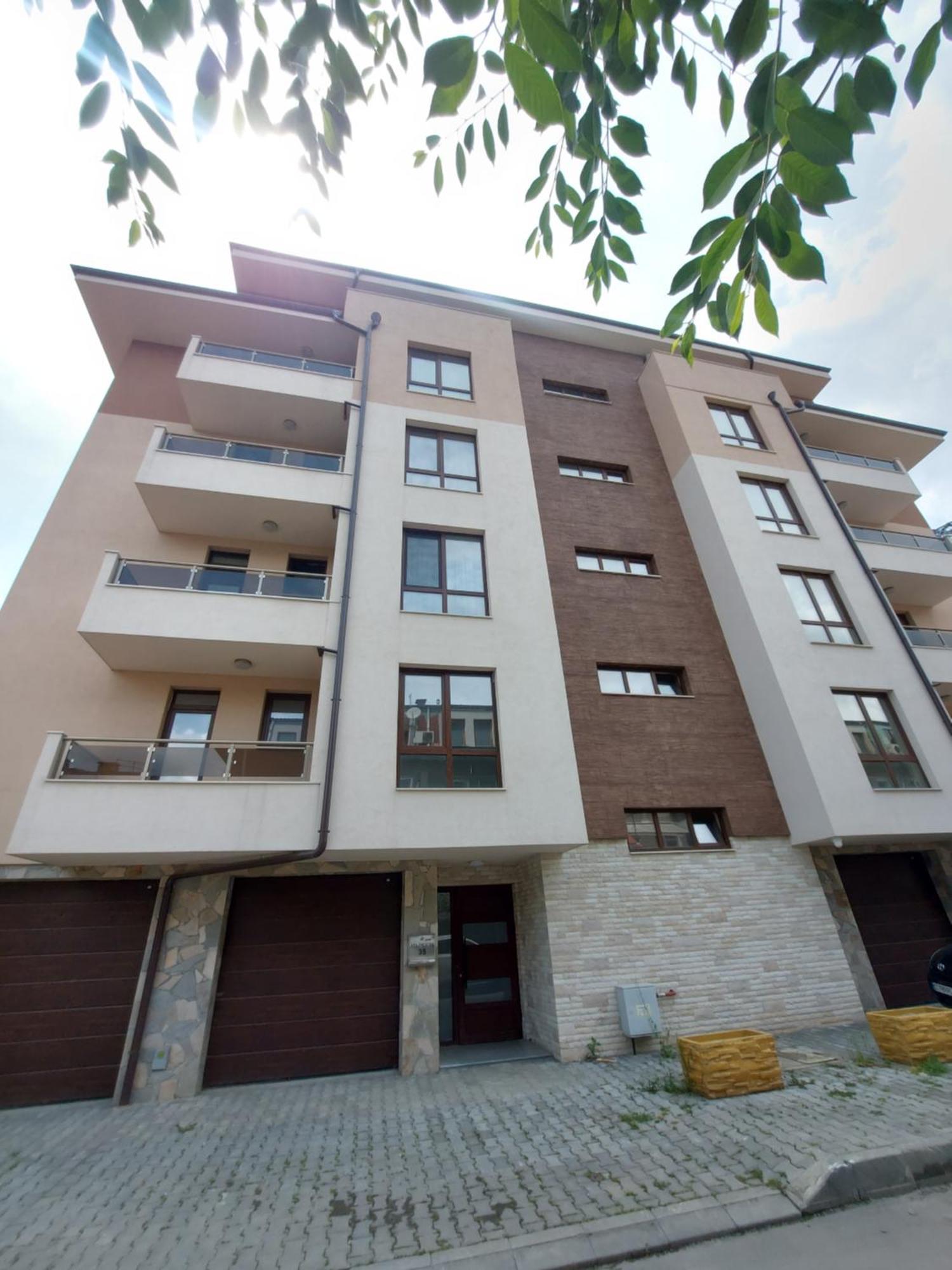 Toni'S Hidden Gem Apartment Kazanlak Exterior photo